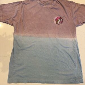Authentic Buc-ee’s ombré t-shirt -Size Large (unisex)